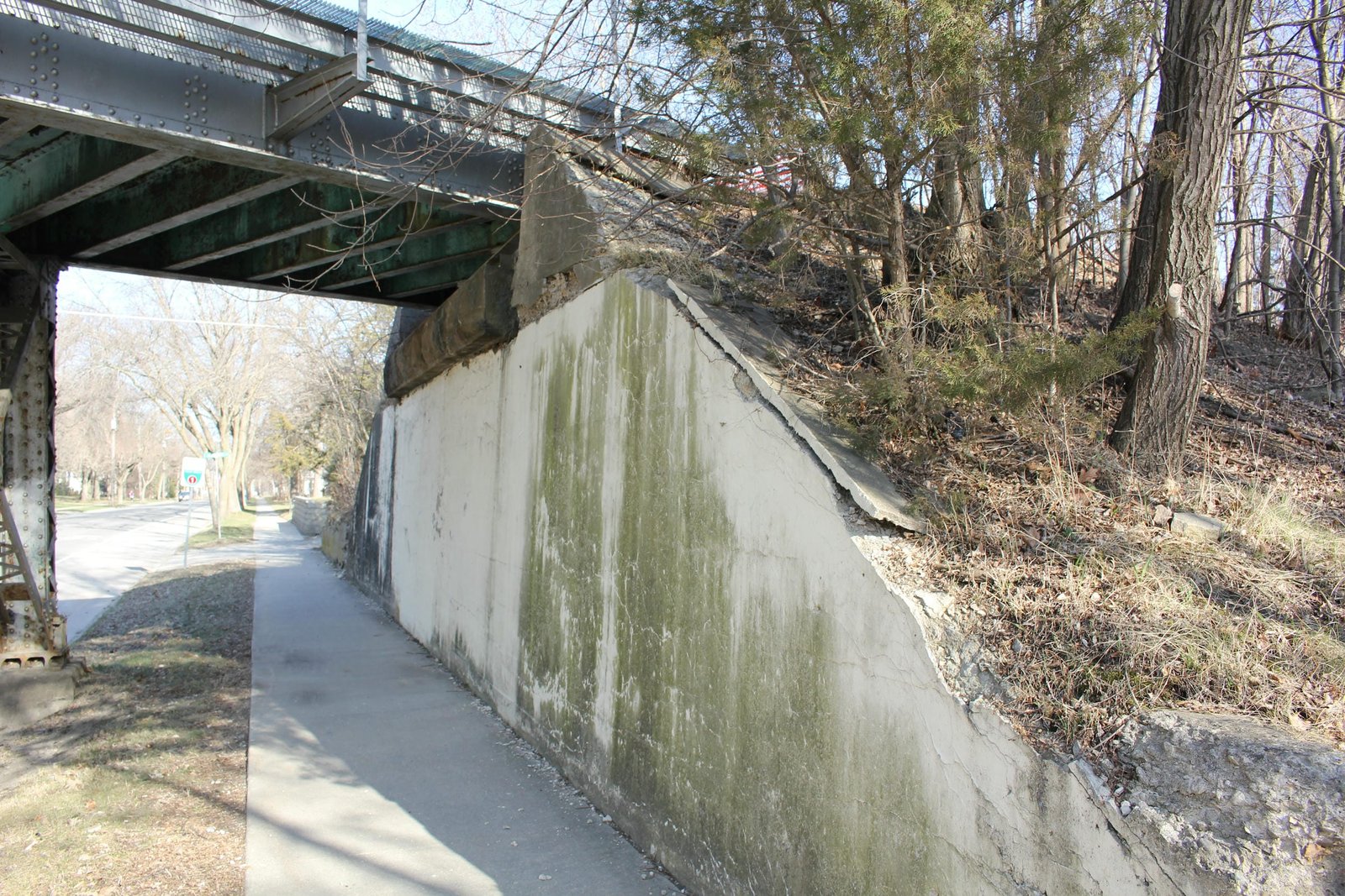 South abutment